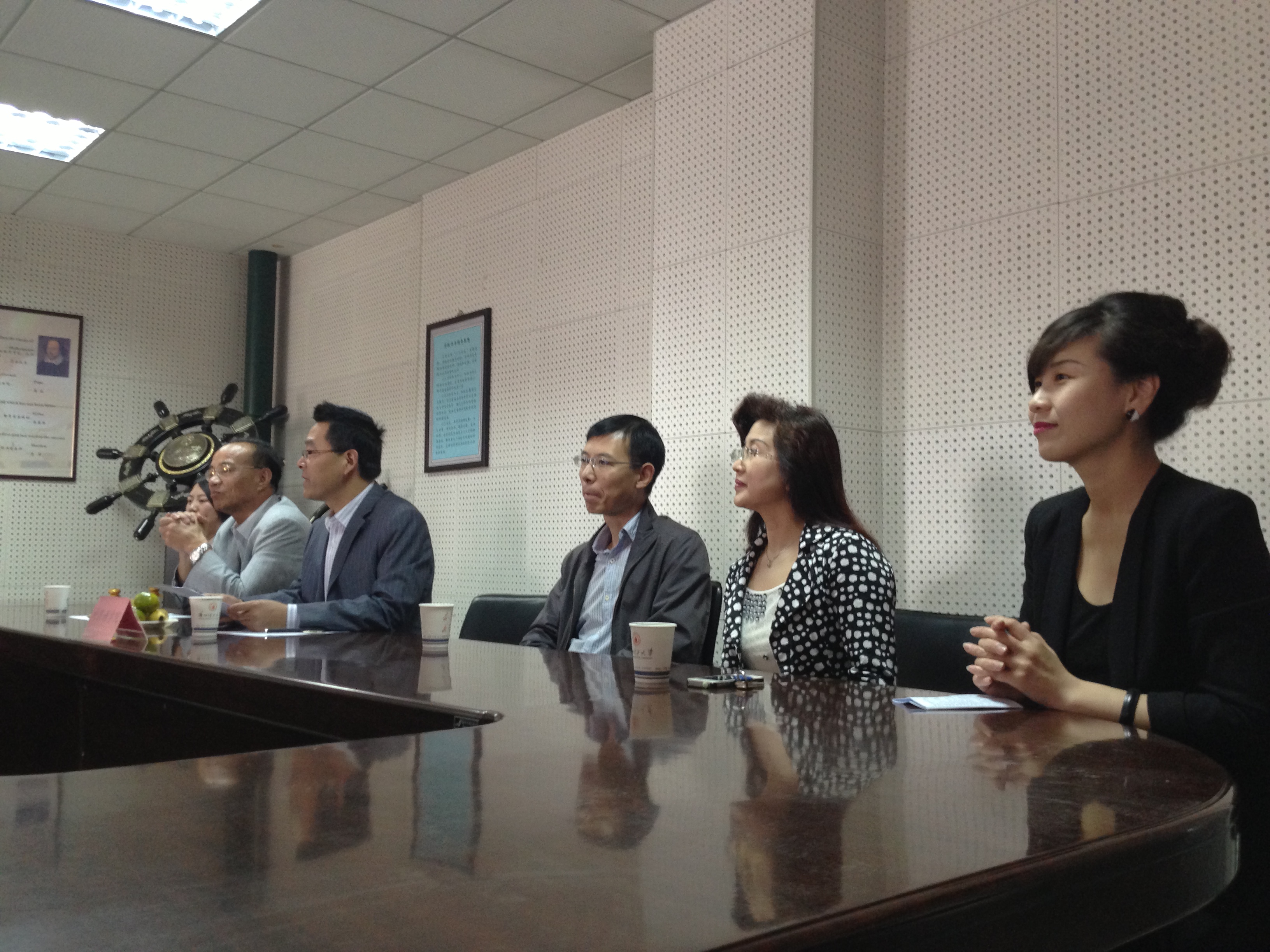            zoty中欧2000级员工2004年首届日语专业毕业生 重温校园美好时光，共叙师生浓情厚谊 