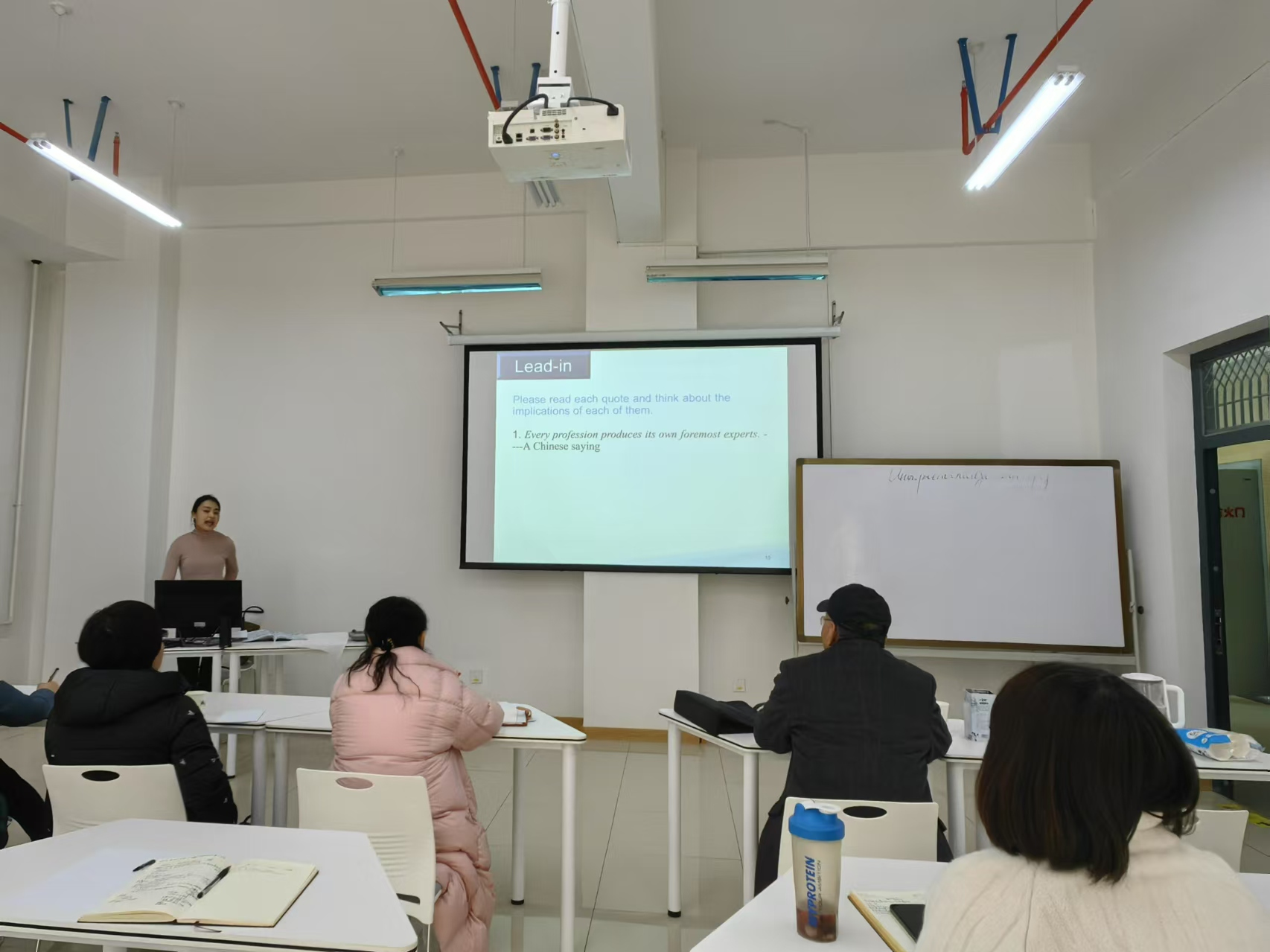 聚焦青年教师成长 共探教学教研新径——zoty中欧举办青年教师教学教研能力提升专题活动