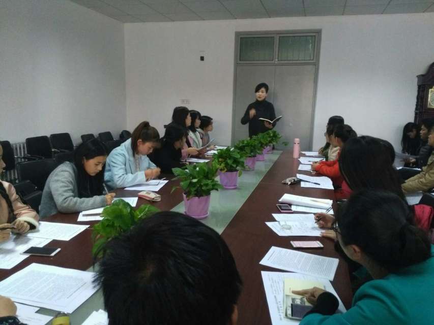            zoty中欧各党支部开展十八届六中全会精神暨“两学一做”第四专题学习 